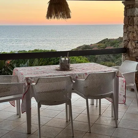 A Schiera Frontemare Holiday home *